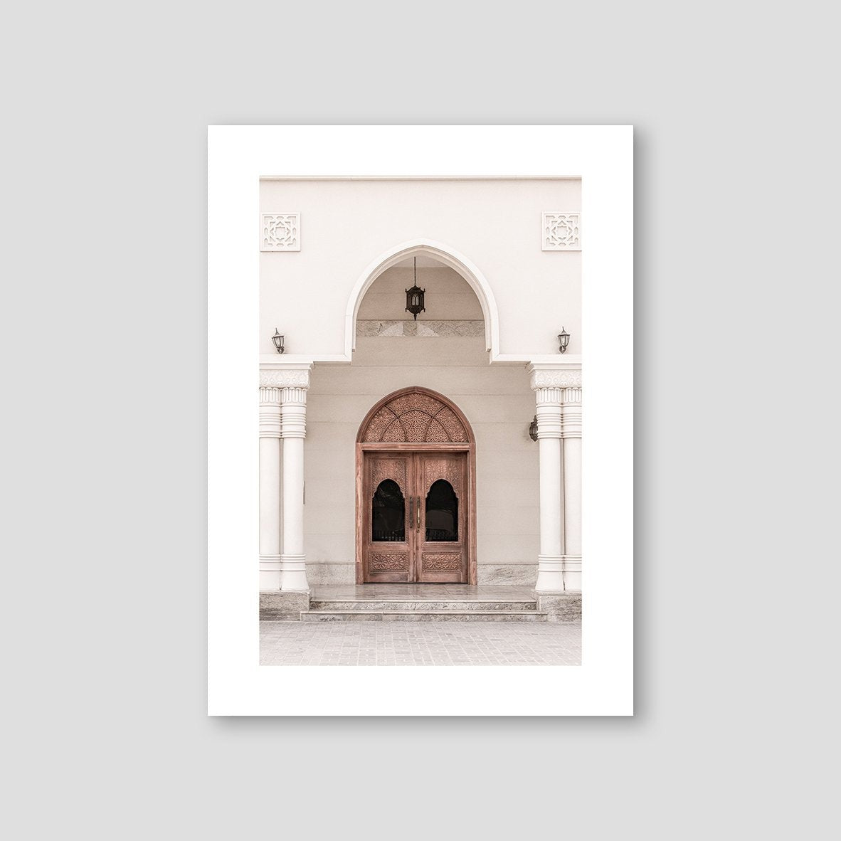 Dubai Mosque Entrance, UAE 2020 - Doenvang