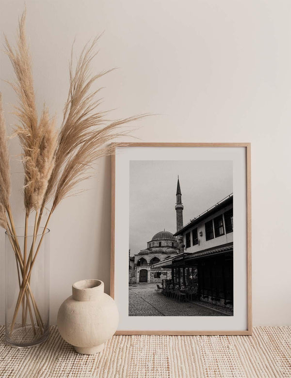 Sarajevo Bascarsija Mosque, Black and White | Bosnia 2021 - Doenvang